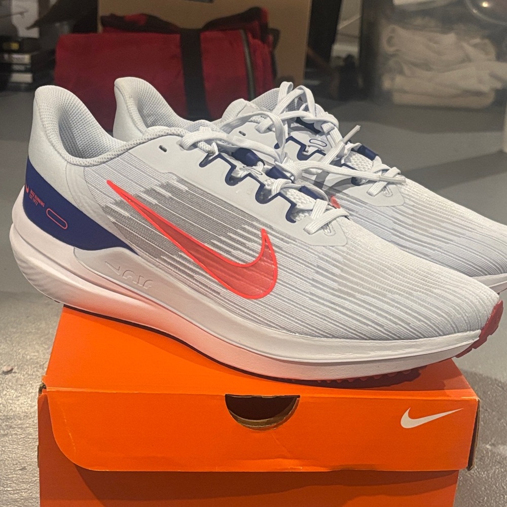 Nike Men’s Athletic Running Shoes White with Coral Swoosh and Blue Accent